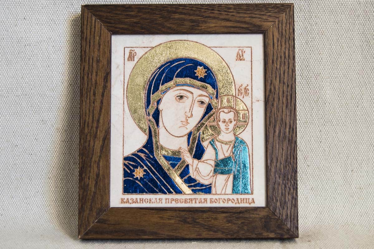 Икона Казанской Богоматери № 3 из мрамора подарочная, изображение, фото 1
