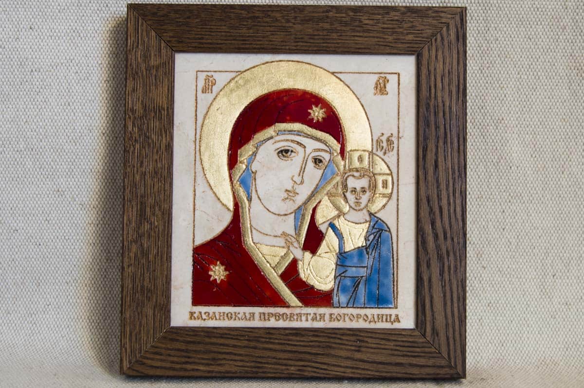 Икона Казанской Божией Матери № 9 из мрамора подарок, изображение, фото 1