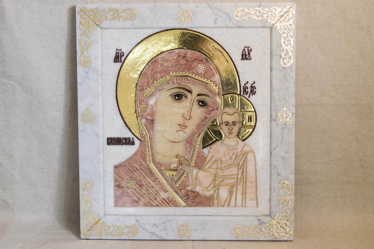 Резная Икона Казанской Божией Матери № 1-25-17 из мрамора, изображение, фото 1