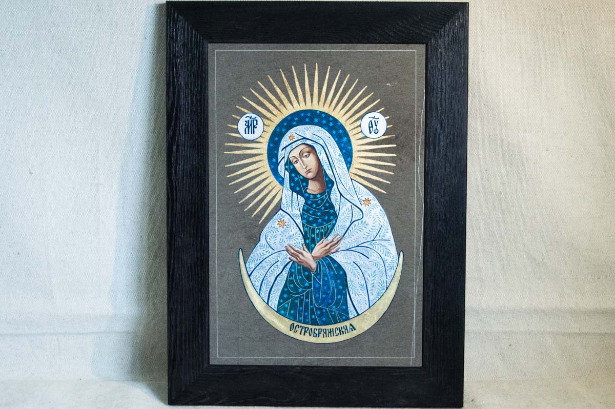 Икона Остробрамской Божией Матери № 06 из мрамора, каталог икон, изображение, фото 1
