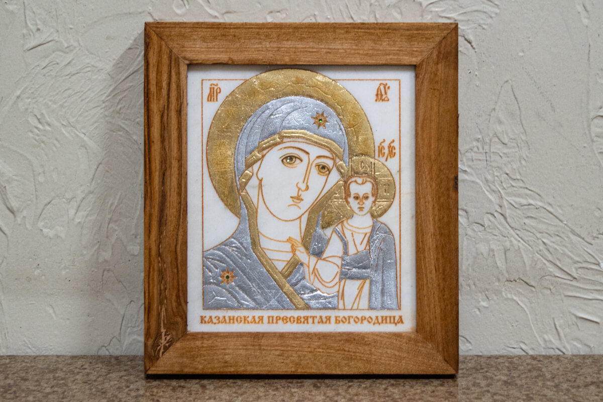 Икона Казанской Божией Матери № 5 из мрамора от Гливи, фото 1