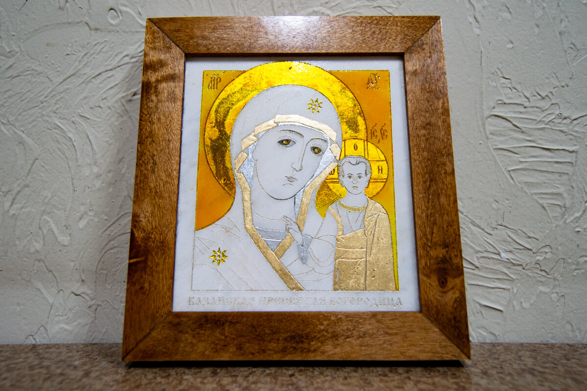 Икона Казанской Божией Матери № 17 из мрамора от Гливи, фото 1