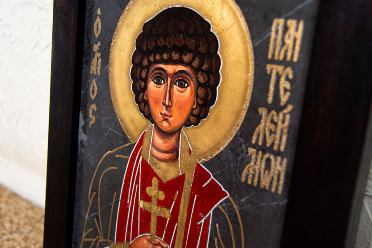 Икона Святого Великомученика Пантелеймона для врача. Минск